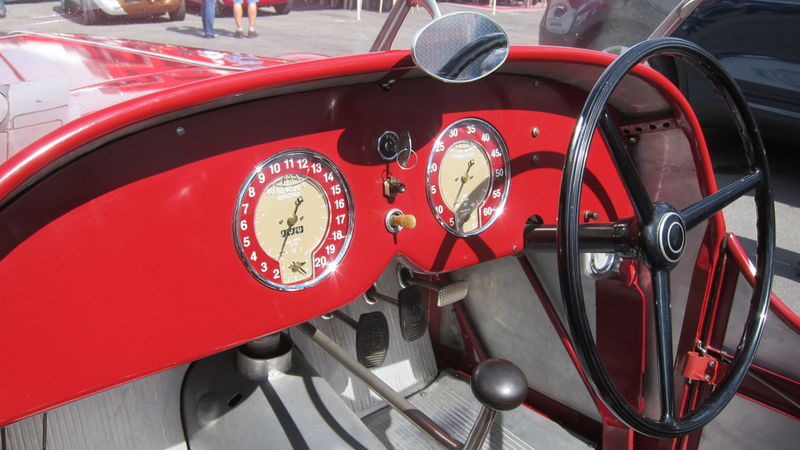 Illustration for article titled Hardcore Dashboard Porn From The Monterey Historics And Pebble Beach